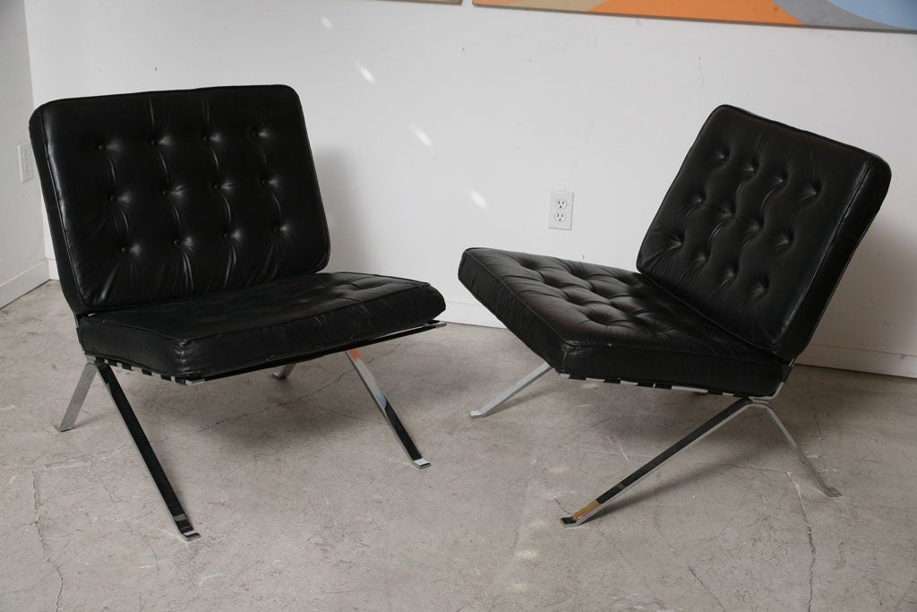 MID CENTURY FRENCH INTERNATIONAL STYLE LOUNGE CHAIRS